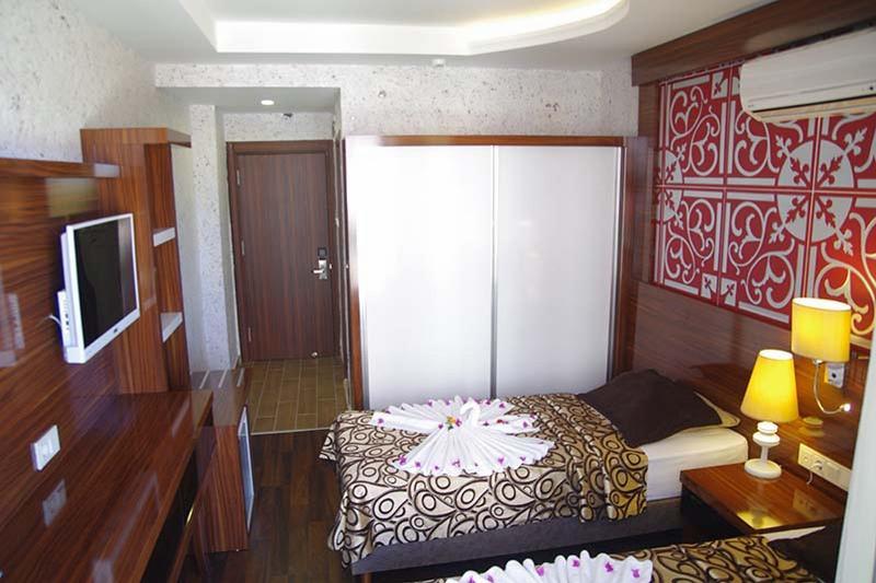 Bayar Garden Beach Hotel Alanya Exterior photo